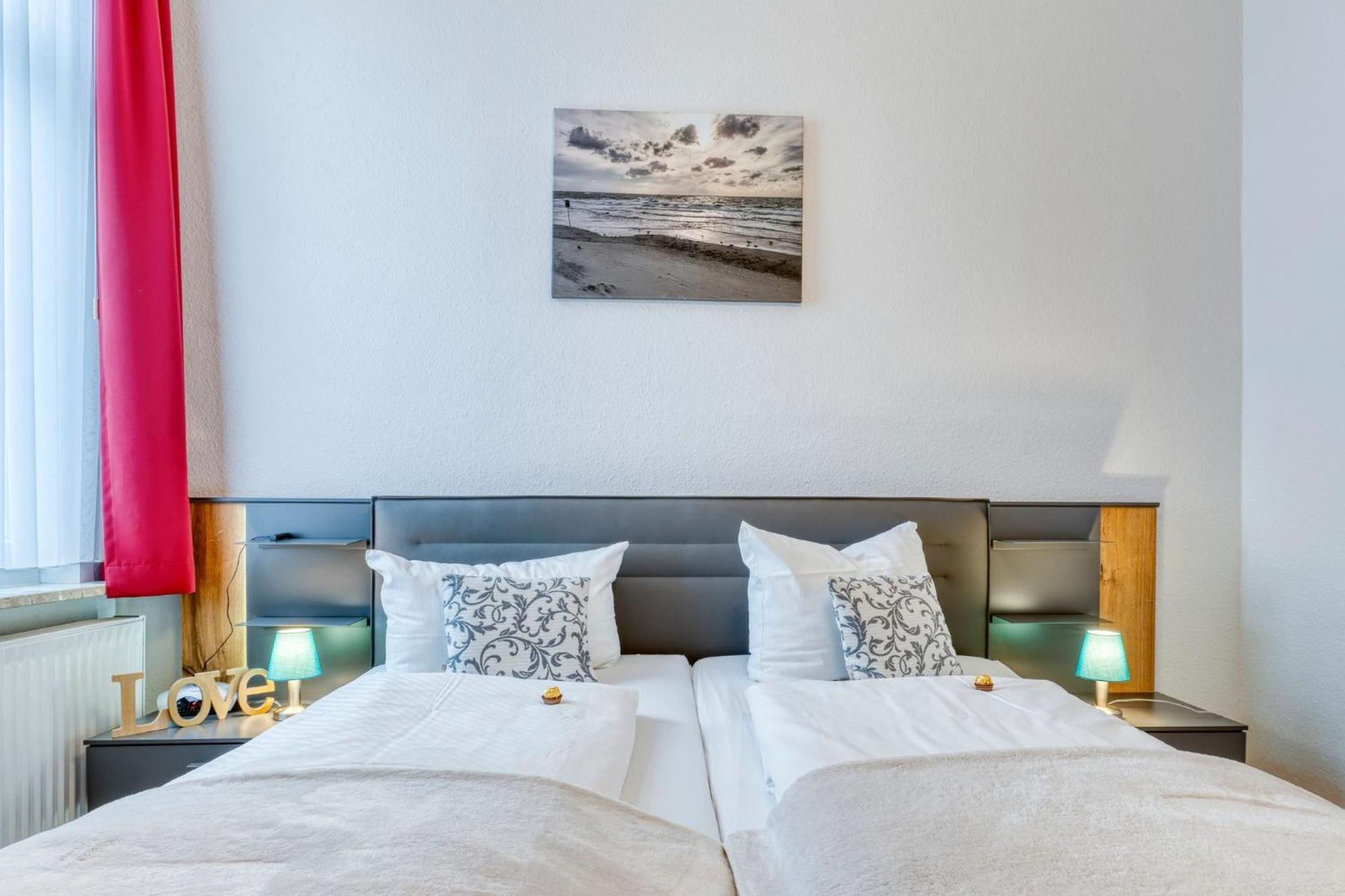 Buten Un Binnen Norderney Esterno foto