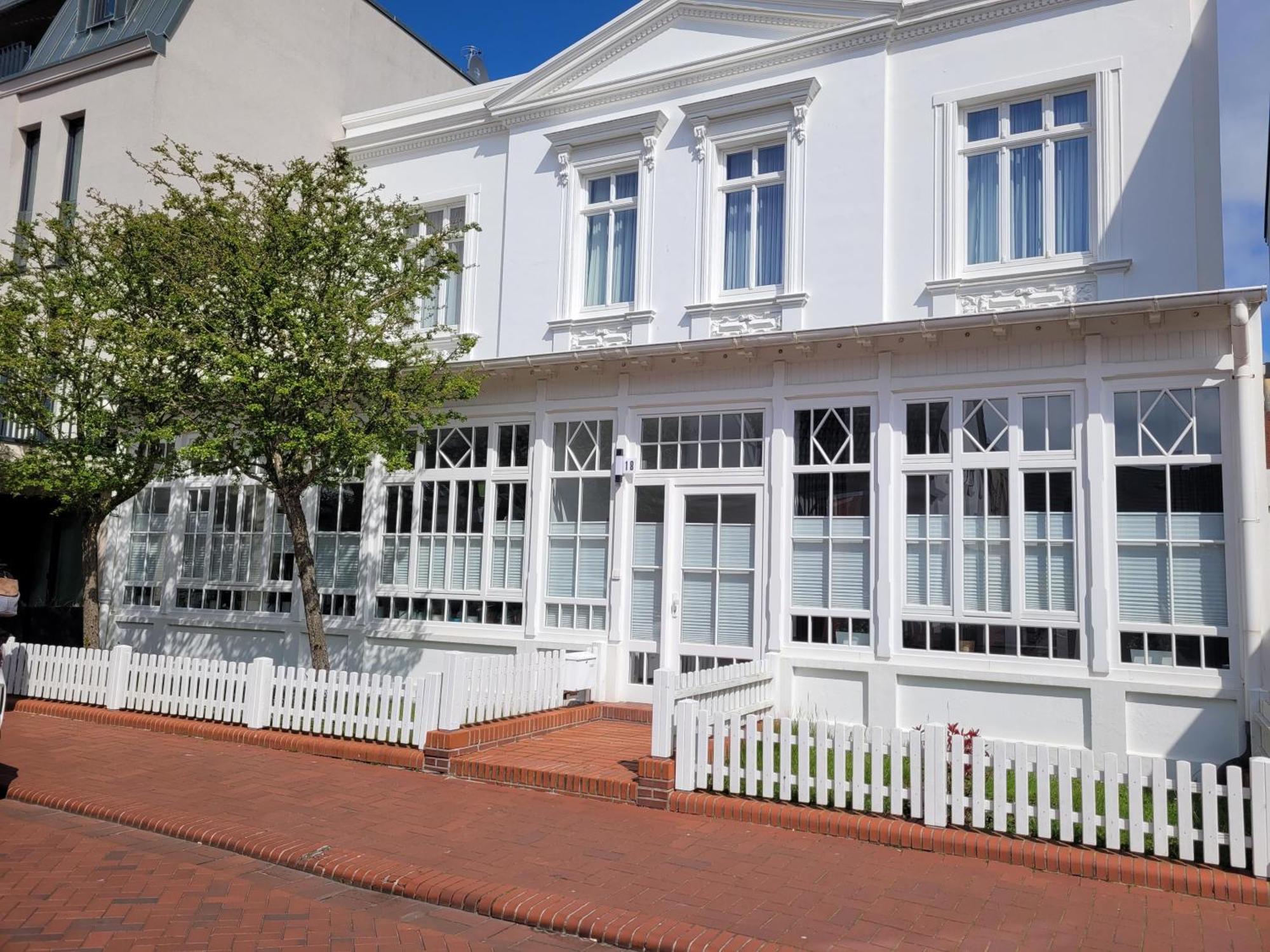 Buten Un Binnen Norderney Esterno foto